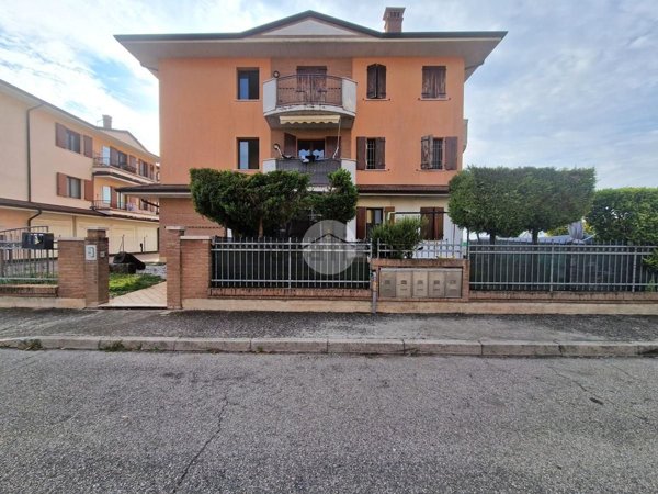 appartamento in vendita a Borgo Virgilio in zona Virgilio