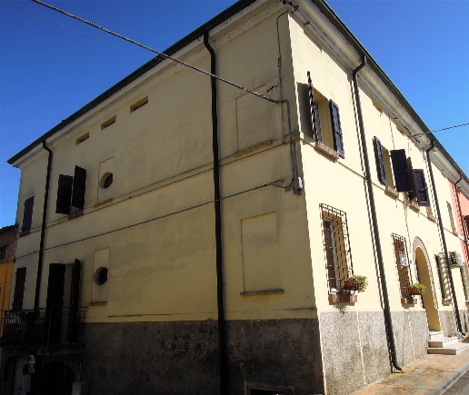 casa indipendente in vendita a Borgo Virgilio in zona Virgilio