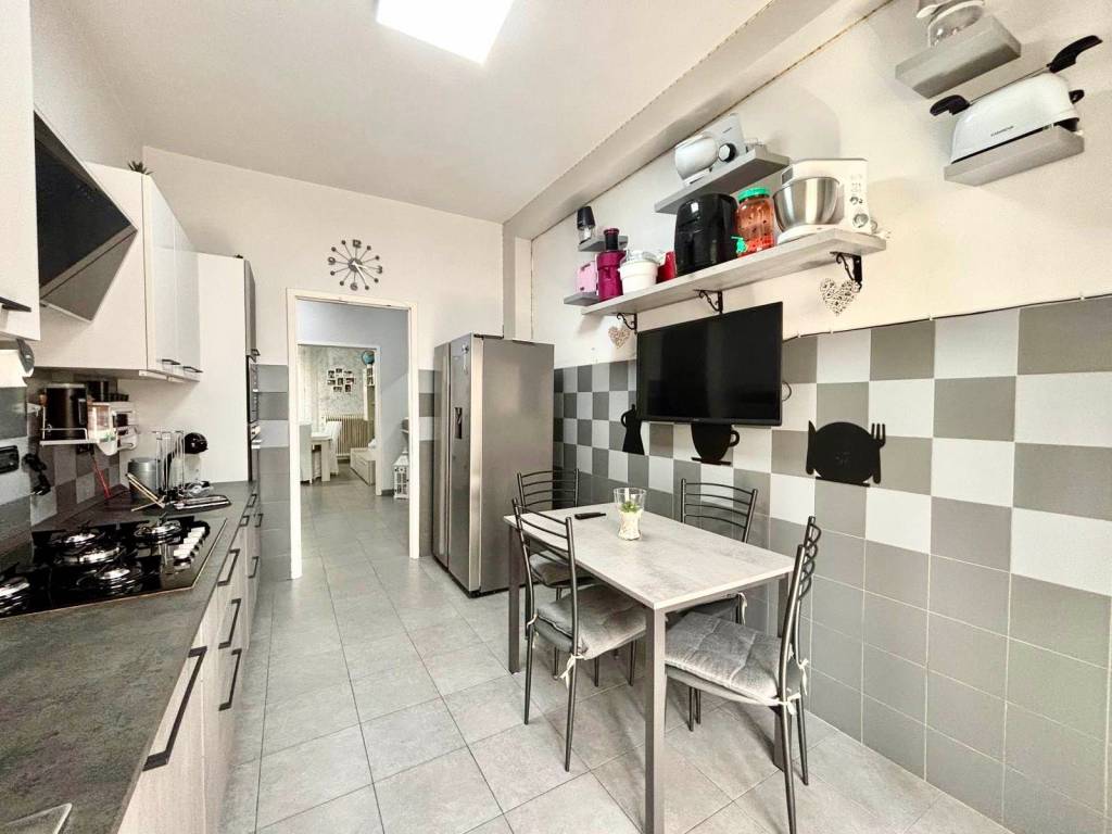 appartamento in vendita a Borgo Virgilio in zona Virgilio