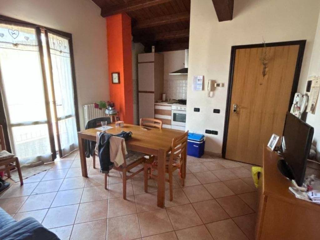 appartamento in vendita a Borgo Virgilio in zona Virgilio