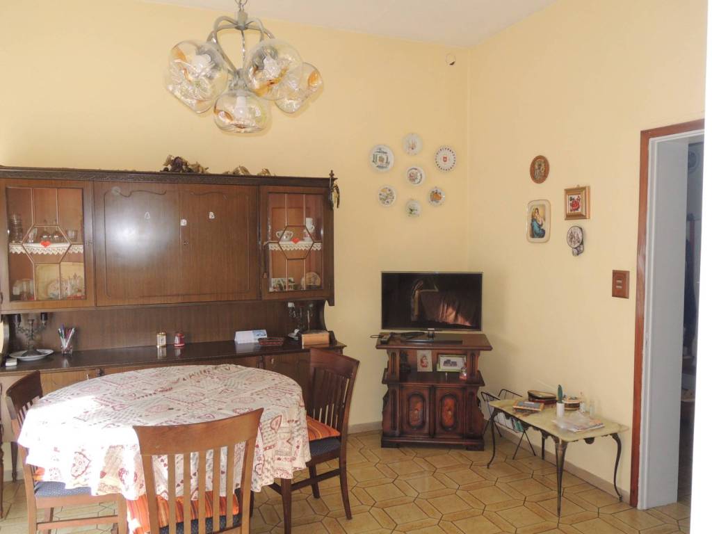 appartamento in vendita a Borgo Virgilio in zona Virgilio
