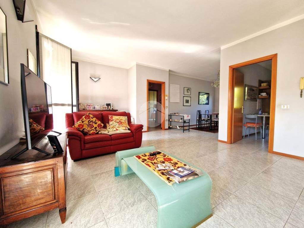 appartamento in vendita a Borgo Virgilio in zona Virgilio