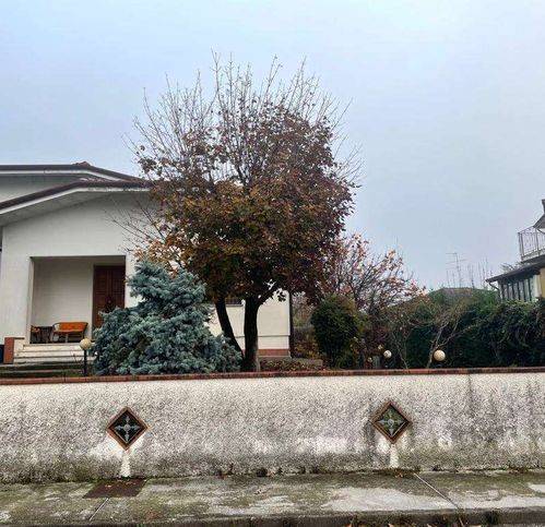 appartamento in vendita a Borgo Virgilio in zona Virgilio