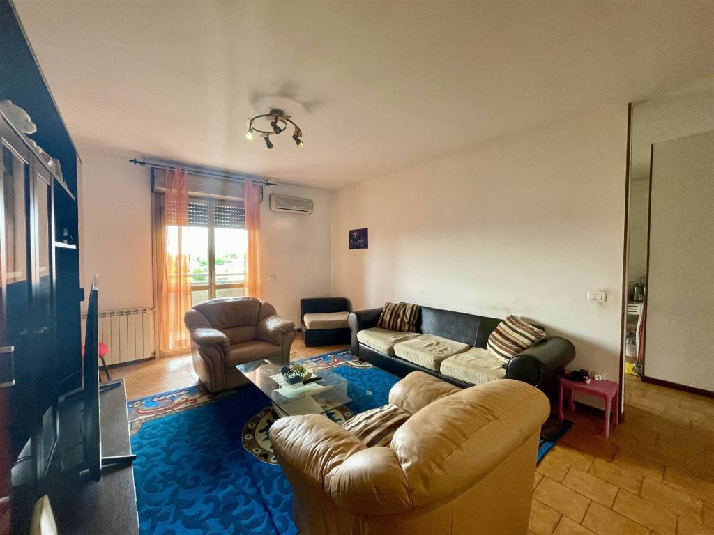 appartamento in vendita a Borgo Virgilio in zona Virgilio