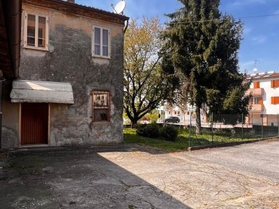 casa indipendente in vendita a Borgo Virgilio in zona Virgilio