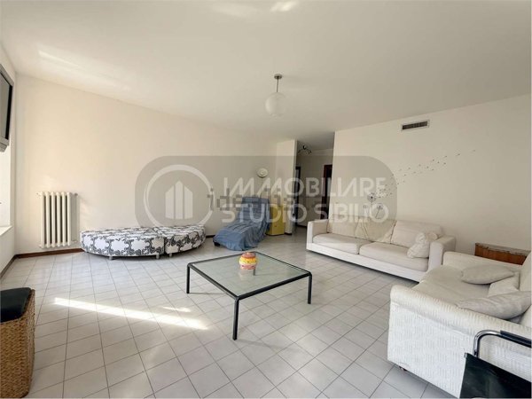 appartamento in vendita a Borgo Virgilio in zona Virgilio