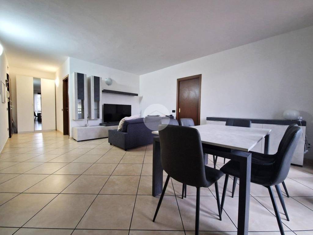 appartamento in vendita a Borgo Virgilio in zona Virgilio