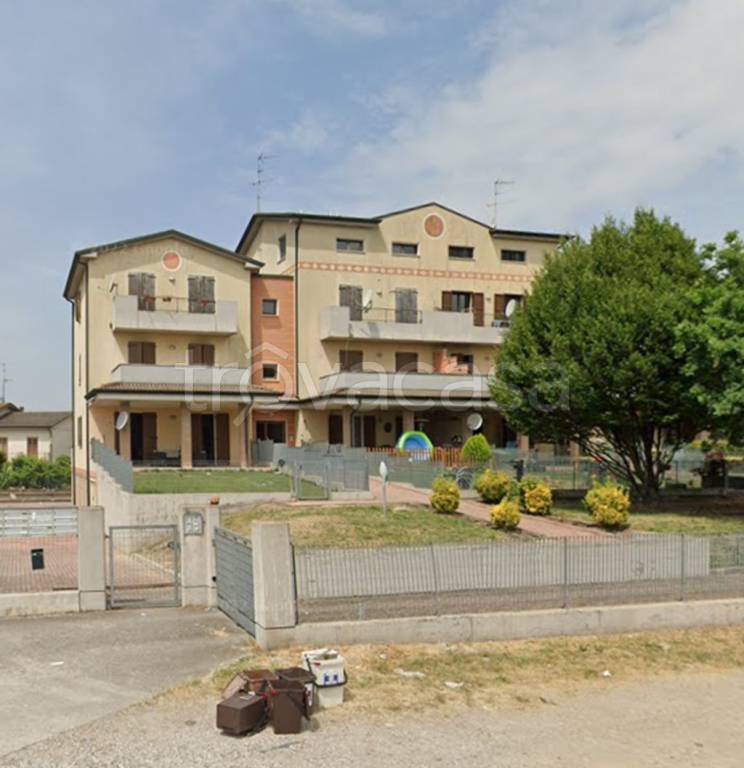 appartamento in vendita a Borgo Virgilio in zona Virgilio