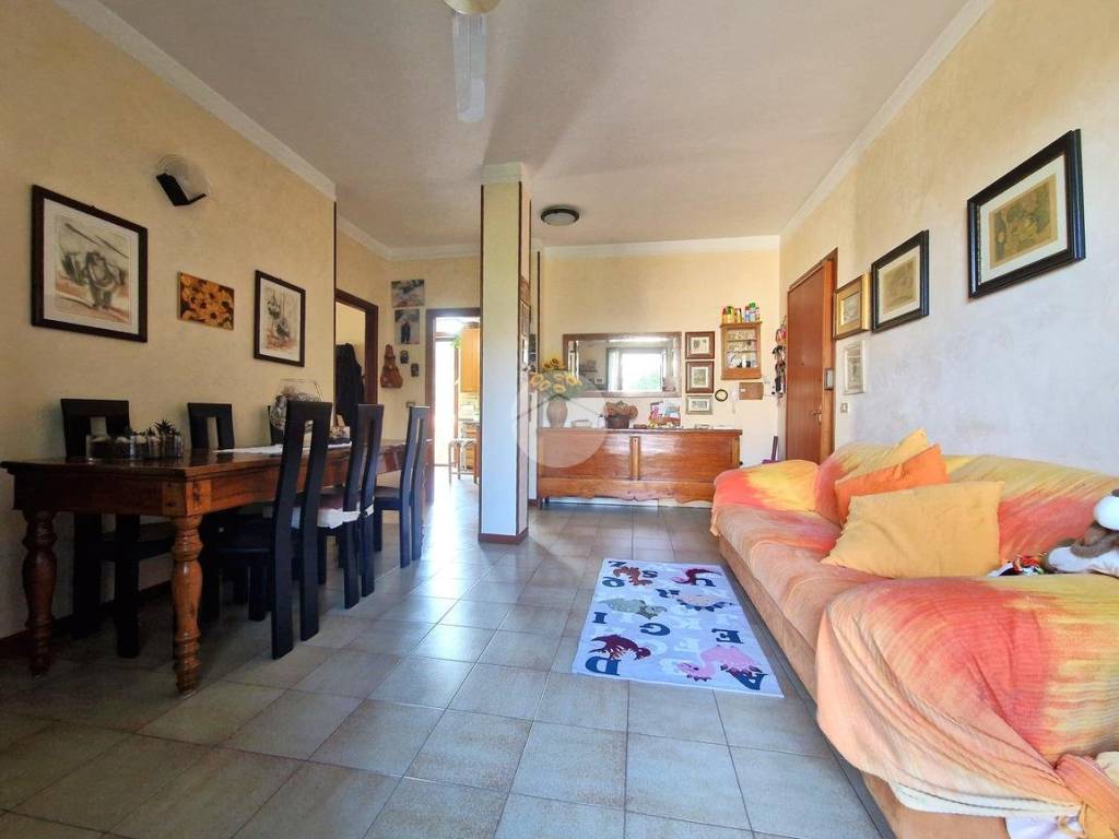 appartamento in vendita a Borgo Virgilio in zona Virgilio