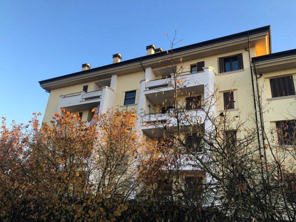 appartamento in vendita a Borgo Virgilio in zona Virgilio