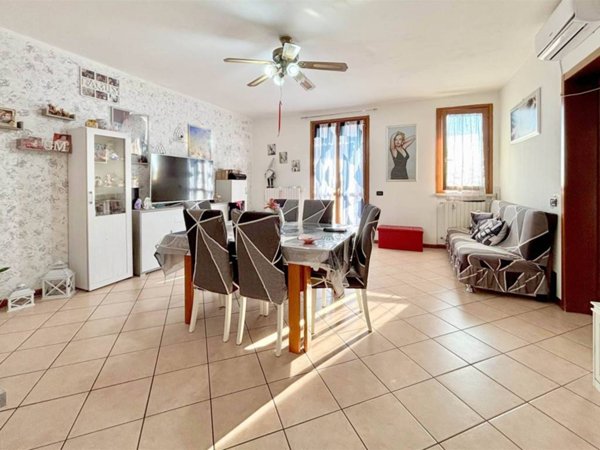 appartamento in vendita a Borgo Virgilio in zona Virgilio