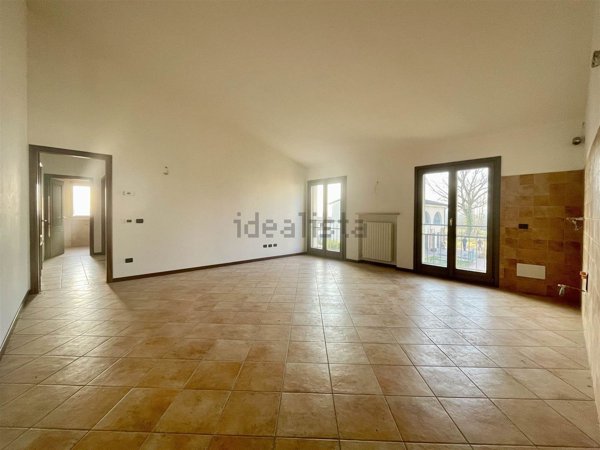 appartamento in vendita a Borgo Virgilio in zona Virgilio