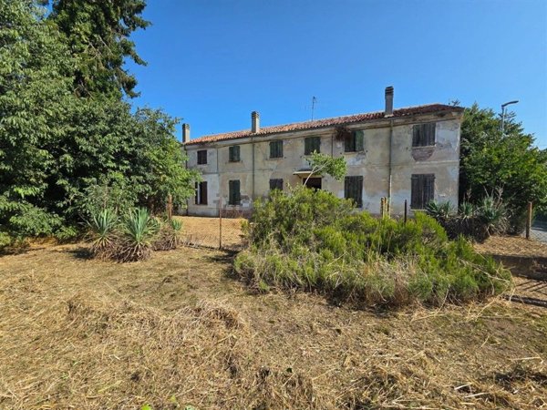 appartamento in vendita a Borgo Virgilio in zona Virgilio