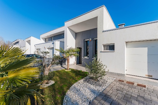 casa indipendente in vendita a Borgo Virgilio in zona Virgilio