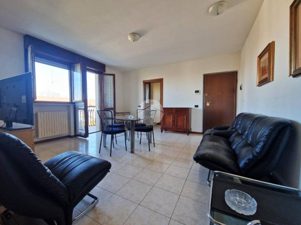 appartamento in vendita a Borgo Virgilio in zona Virgilio