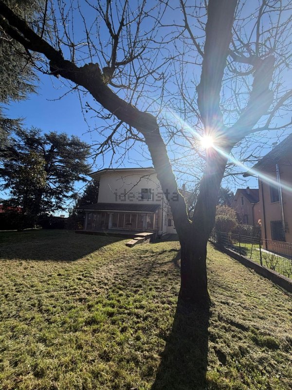 casa indipendente in vendita a Borgo Virgilio in zona Virgilio