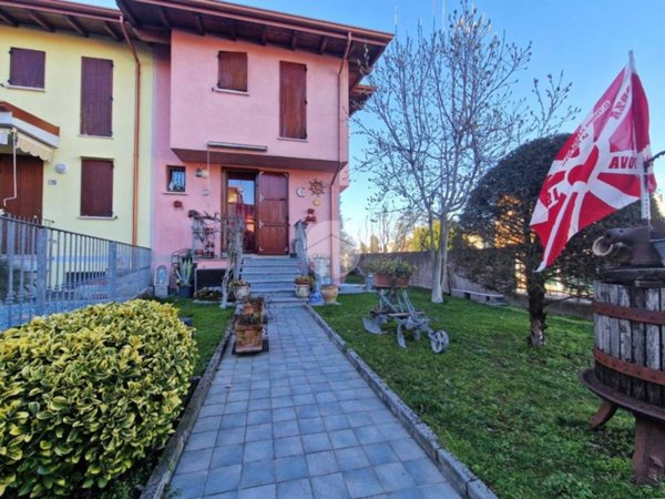 appartamento in vendita a Borgo Virgilio in zona Borgoforte