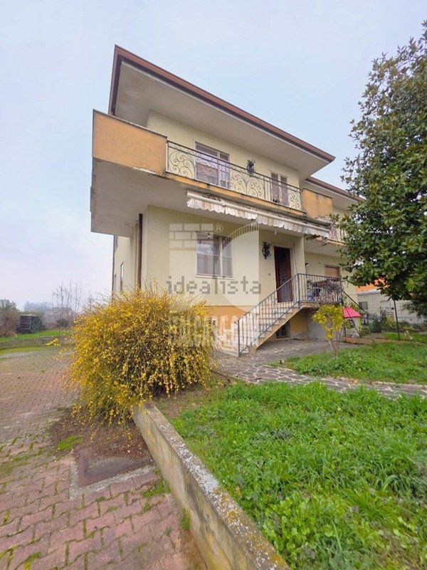 casa indipendente in vendita a Borgo Virgilio in zona Virgilio