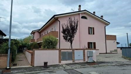 casa indipendente in vendita a Borgo Virgilio in zona Virgilio