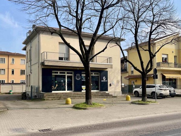 casa semindipendente in vendita a Borgo Virgilio in zona Virgilio