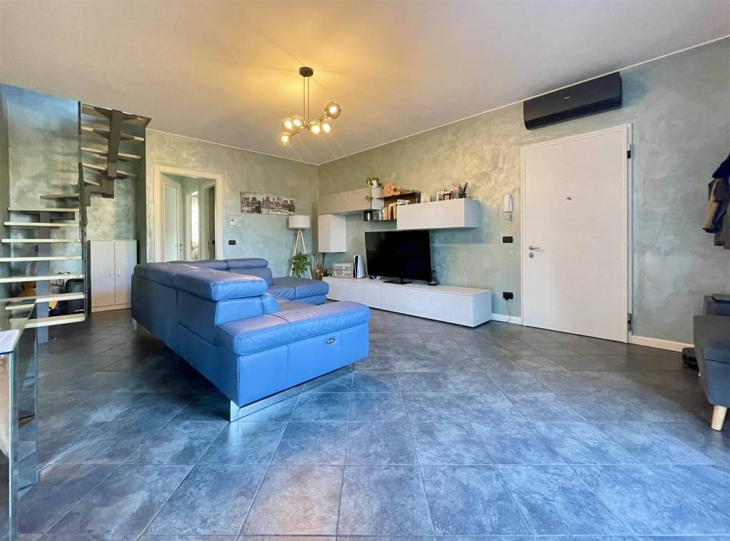 appartamento in vendita a Borgo Virgilio in zona Virgilio