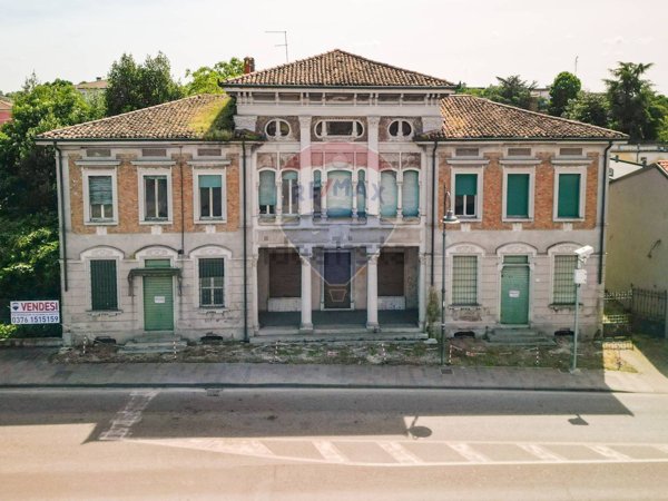 terreno edificabile in vendita a Borgo Virgilio in zona Virgilio