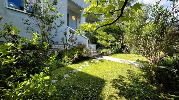 casa indipendente in vendita a Borgo Virgilio in zona Virgilio