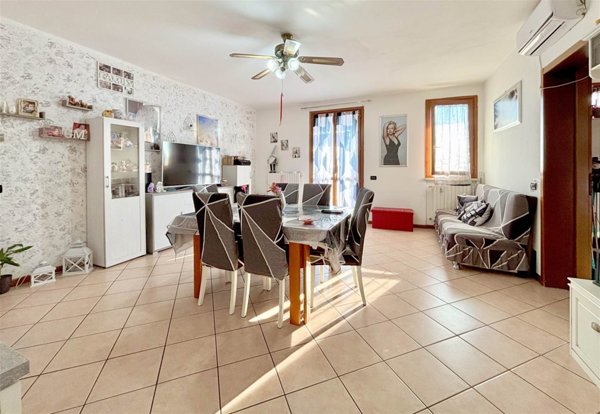 appartamento in vendita a Borgo Virgilio in zona Virgilio