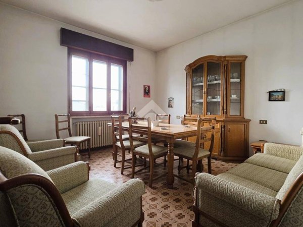 casa indipendente in vendita a Borgo Virgilio in zona Virgilio