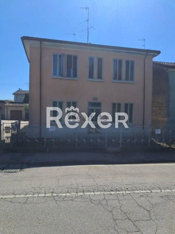 casa indipendente in vendita a Borgo Virgilio in zona Virgilio