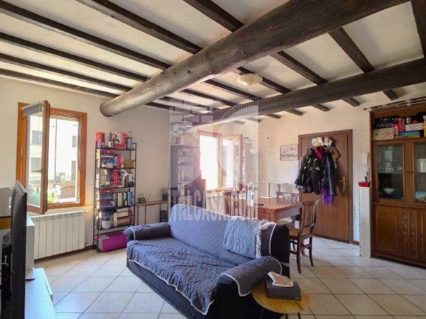 appartamento in vendita a Borgo Virgilio in zona Scorzarolo