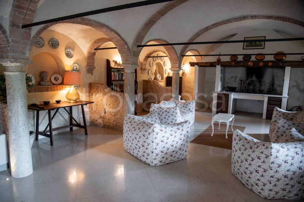 casa indipendente in vendita a Borgo Virgilio in zona Scorzarolo