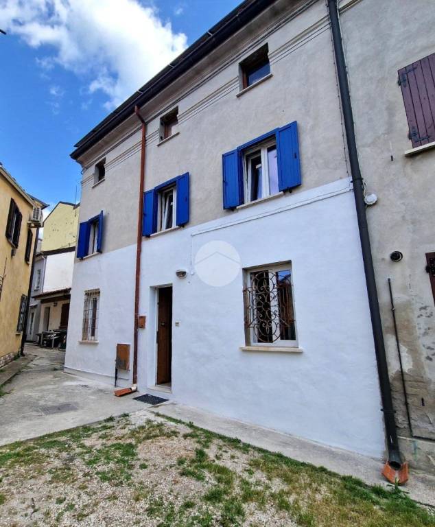 casa indipendente in vendita a Borgo Virgilio in zona Borgoforte