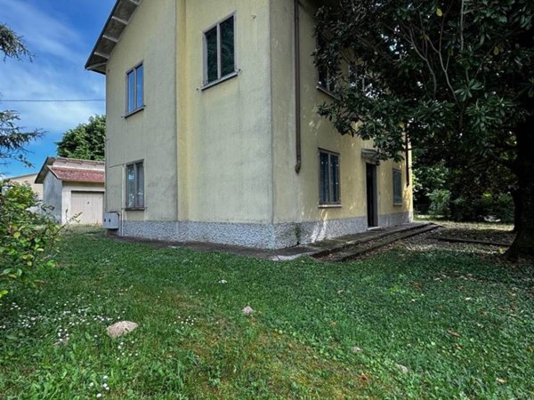 casa indipendente in vendita a Borgo Virgilio in zona Virgilio