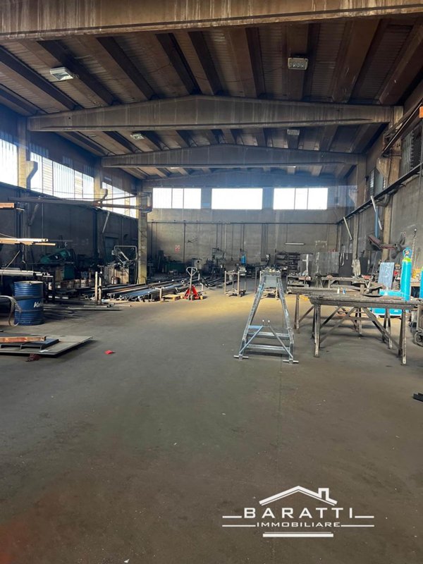 ufficio in vendita a Borgo Virgilio in zona Borgoforte