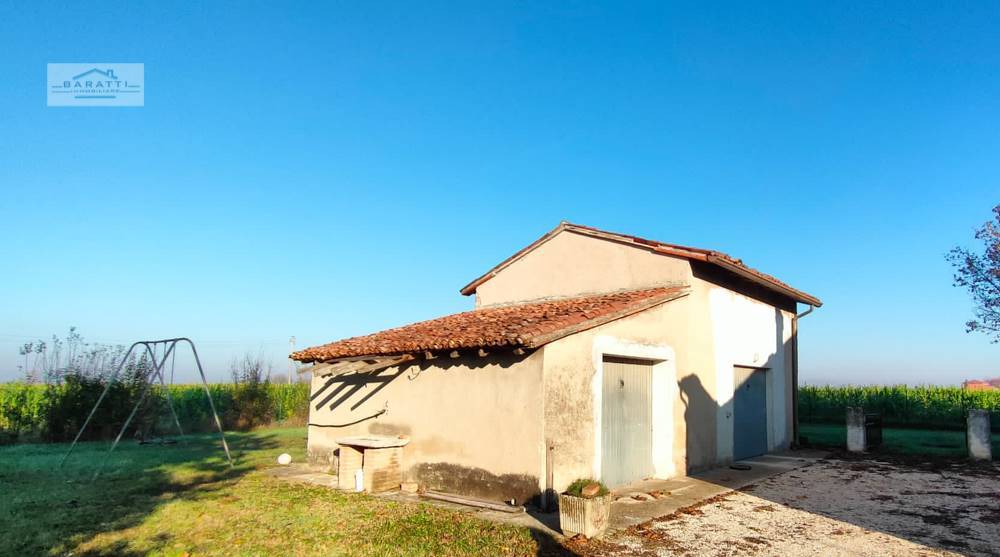 casa indipendente in vendita a Borgo Virgilio in zona Virgilio