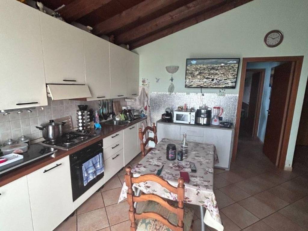 appartamento in vendita a Borgo Virgilio in zona Virgilio