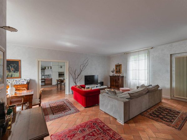 casa indipendente in vendita a Borgo Virgilio in zona Virgilio