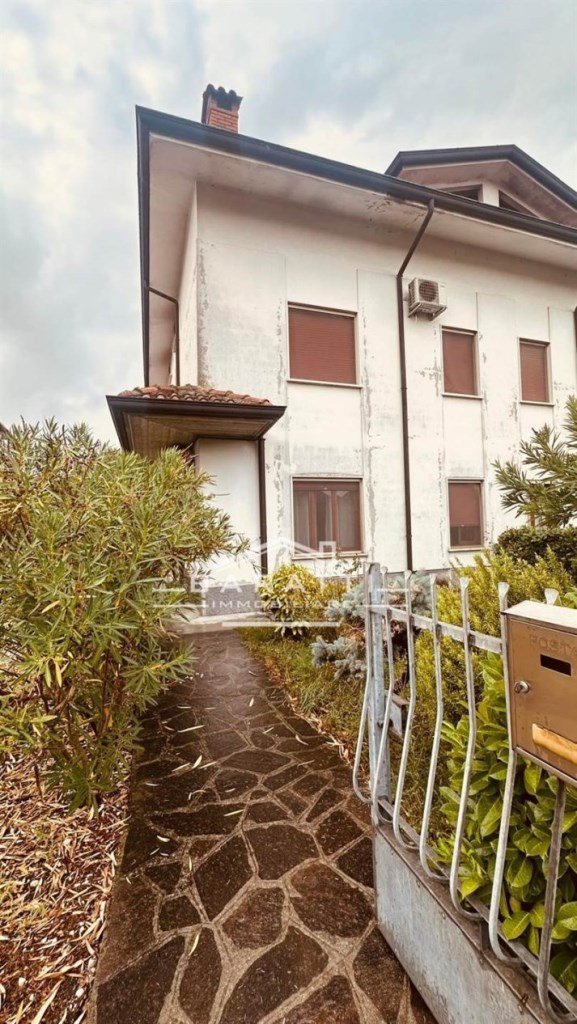 casa indipendente in vendita a Borgo Virgilio in zona Borgoforte