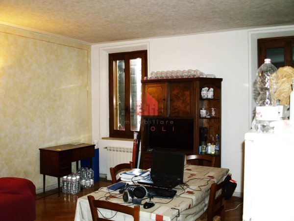 appartamento in vendita a Borgo Mantovano in zona Revere