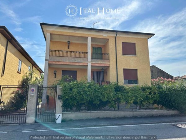 casa indipendente in vendita a Borgo Mantovano