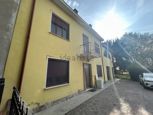 casa indipendente in vendita a Borgo Mantovano