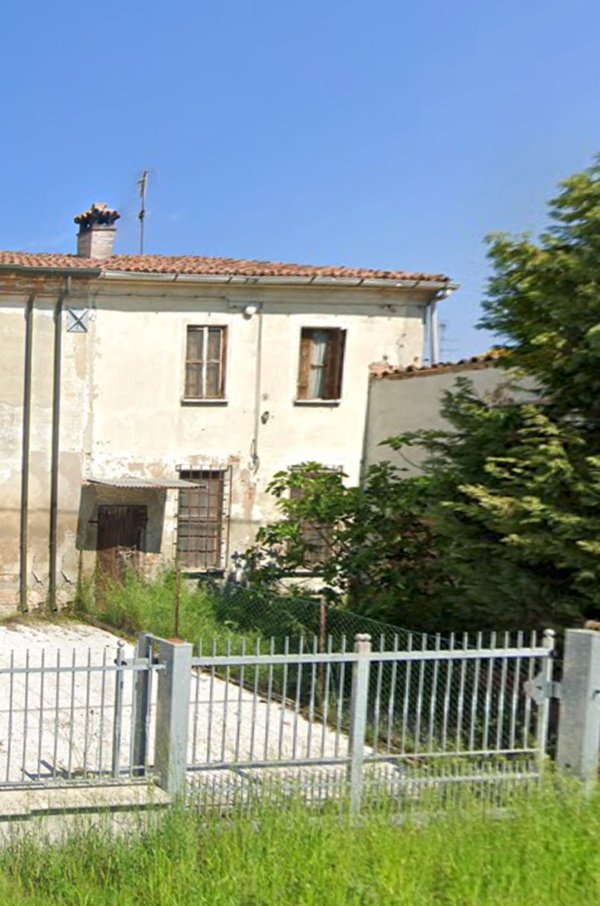 casa indipendente in vendita a Borgo Mantovano