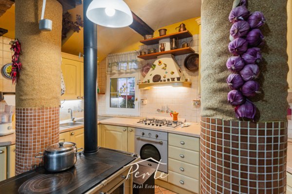 casa indipendente in vendita a Borgo Mantovano in zona Revere