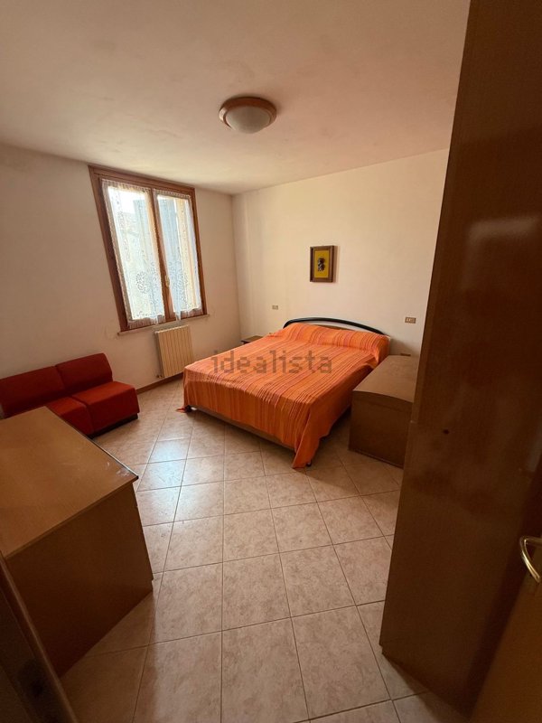 appartamento in vendita a Borgo Mantovano in zona Revere