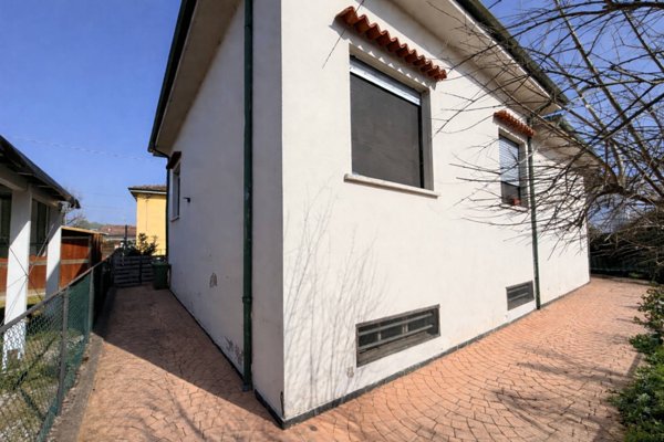 casa indipendente in vendita a Borgo Mantovano