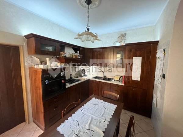 casa indipendente in vendita a Borgo Mantovano in zona Revere