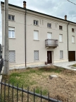 casa indipendente in vendita a Borgo Mantovano in zona Villa Poma