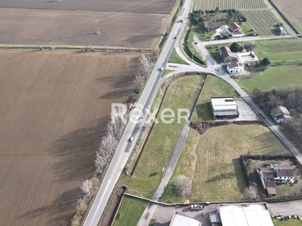 terreno agricolo in vendita a Borgo Mantovano