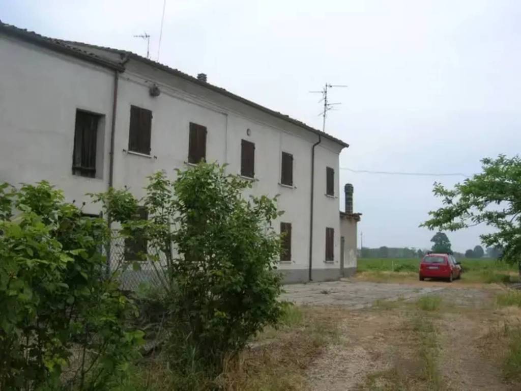 casa indipendente in vendita a Borgocarbonara